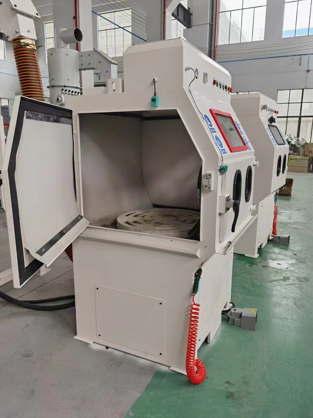 丽水移动式抛丸机的工作原理?